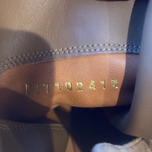 Valentino tan suede Rockstud booties sz. 41.5 - Picture 11 of 14